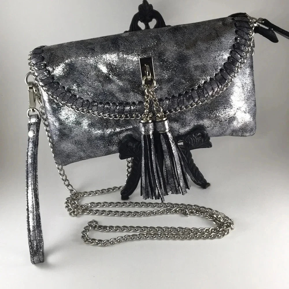 Sondra Roberts Crossbody purse‎
